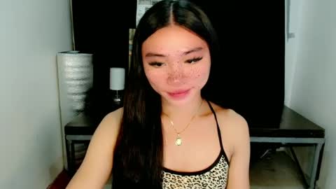 Snapshot of sexy_mikaxoxo chatting on March 9, 2025, 6:17 am mika online show from March 9, 2025, 6:17 am