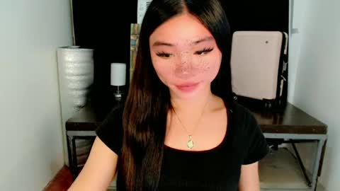 Snapshot of sexy_mikaxoxo chatting on March 10, 2025, 7:29 pm mika online show from March 10, 2025, 7:29 pm
