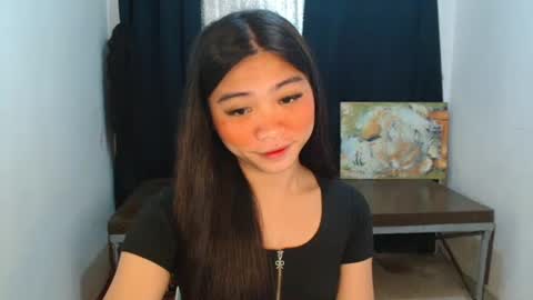 Snapshot of sexy_mikaxoxo chatting on September 8, 2025, 2:38 pm mika online show from September 8, 2025, 2:38 pm