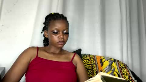 Snapshot of sexy_n_thick chatting on May 20, 2026, 6:47 pm Lyn online show from May 20, 2026, 6:47 pm