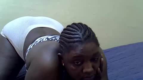 sexy_naila2 online show from May 5, 2026, 8:11 am