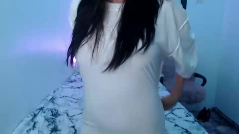 Snapshot of sexy_nam chatting on January 30, 2025, 6:54 pm Nam online show from January 30, 2025, 6:54 pm