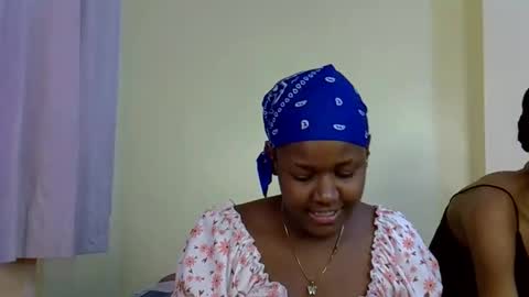 Snapshot of sexy_narohah chatting on September 21, 2025, 4:41 pm Narohah online show from September 21, 2025, 4:41 pm