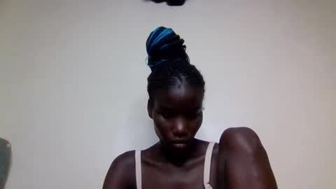 Snapshot of sexy_petittie chatting on October 27, 2025, 6:23 pm sexy_petittie online show from October 27, 2025, 6:23 pm