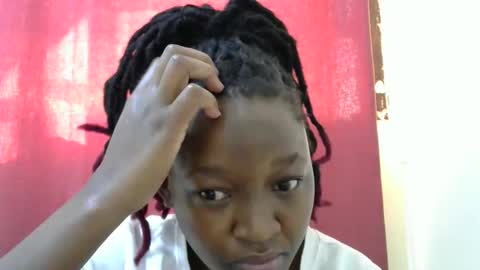 sexy_phoina online show from December 17, 2025, 6:30 am