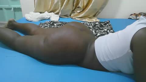 Sexy Quincy online show from December 2, 2025, 1:33 am