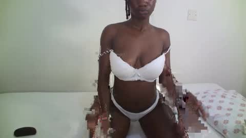 Snapshot of sexy_red17 chatting on September 26, 2025, 9:52 pm sexy online show from September 26, 2025, 9:52 pm