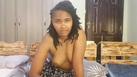 sexy_ros online show from October 9, 2025, 2:04 pm