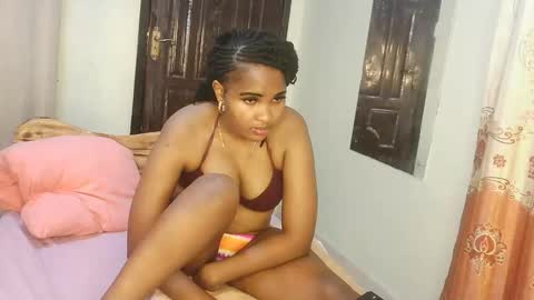 sexy_ros online show from October 19, 2025, 3:56 pm