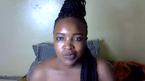 Snapshot of sexy_sazii chatting on October 7, 2025, 10:34 am sexy_sazii online show from October 7, 2025, 10:34 am