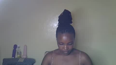 Snapshot of sexy_sazii chatting on October 27, 2025, 11:36 am sexy_sazii online show from October 27, 2025, 11:36 am