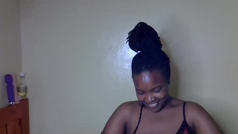 Snapshot of sexy_sazii chatting on October 29, 2025, 8:16 am sexy_sazii online show from October 29, 2025, 8:16 am