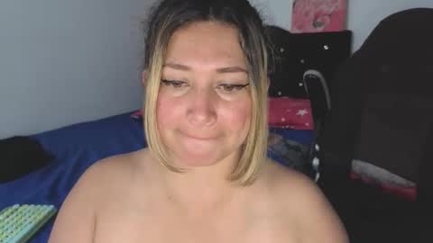 sexy_valeshca online show from May 3, 2026, 5:19 pm