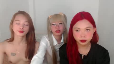 Snapshot of sexy_venicexx chatting on December 27, 2024, 5:42 am online show from December 27, 2024, 5:42 am