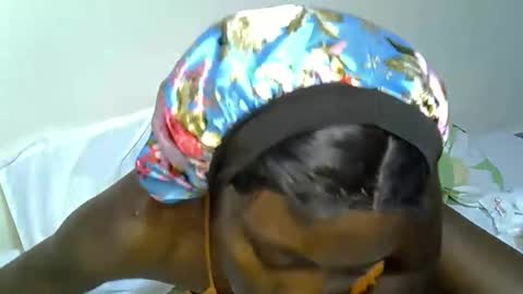 sexy_vennice online show from May 18, 2026, 4:07 am