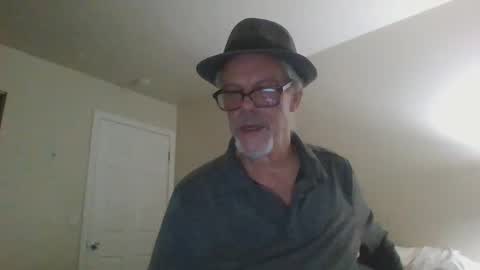 Daddy online show from February 21, 2025, 3:23 am