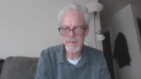 Daddy online show from February 21, 2025, 11:32 pm