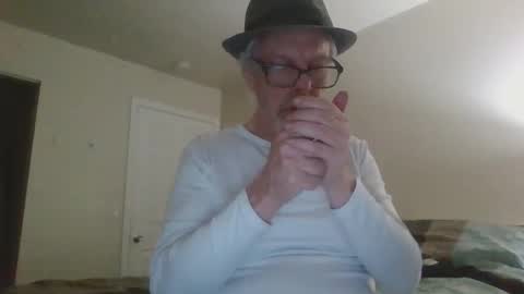 Daddy online show from February 22, 2025, 5:12 am