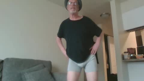 Daddy online show from February 24, 2025, 7:52 pm