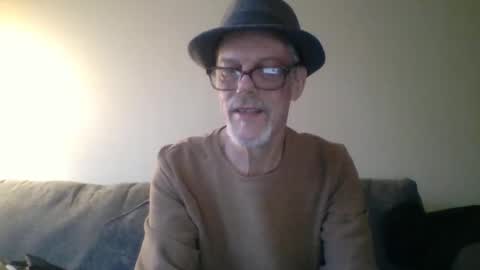 Daddy online show from March 11, 2025, 5:02 pm