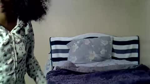 sexyafricana33 online show from February 5, 2026, 10:14 pm