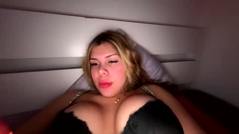sexyaleja001 online show from January 12, 2026, 6:46 pm