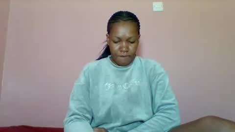 Snapshot of sexyapple2002 chatting on September 19, 2025, 8:49 am sexyapple2002 online show from September 19, 2025, 8:49 am