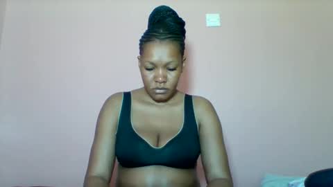 Snapshot of sexyapple2002 chatting on September 23, 2025, 7:11 am sexyapple2002 online show from September 23, 2025, 7:11 am