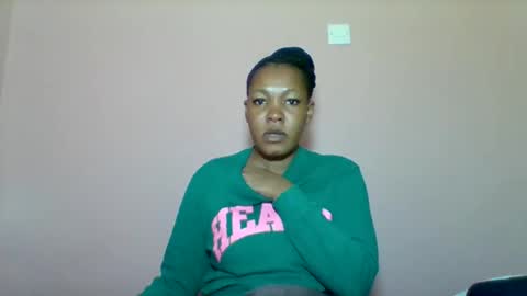 Snapshot of sexyapple2002 chatting on September 26, 2025, 11:31 pm sexyapple2002 online show from September 26, 2025, 11:31 pm