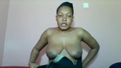 Snapshot of sexyapple2002 chatting on October 4, 2025, 6:55 am sexyapple2002 online show from October 4, 2025, 6:55 am