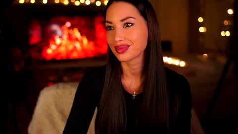 Sandra online show from December 6, 2024, 7:12 pm