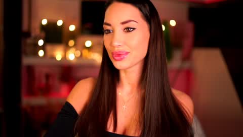 Sandra online show from January 24, 2025, 7:49 pm