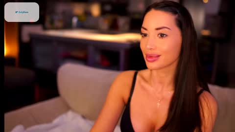 Sandra online show from February 27, 2025, 9:47 pm