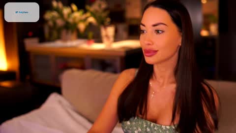 Sandra online show from March 8, 2025, 8:57 pm