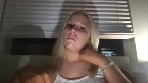 sexyasskay1 online show from February 9, 2026, 8:18 am