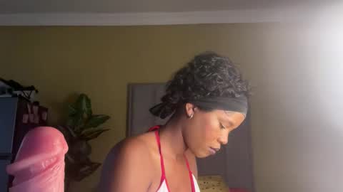 sexyasszeeee online show from January 6, 2026, 4:43 pm