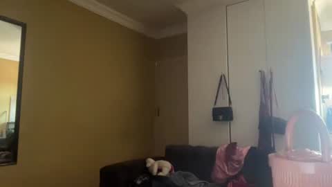 sexyasszeeee online show from June 16, 2026, 10:29 am