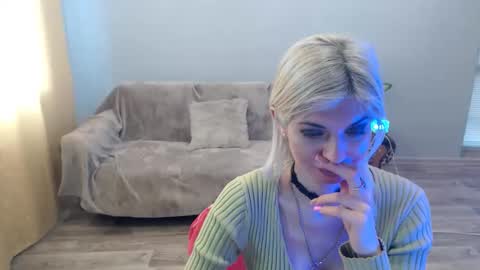 sexybeatriice online show from March 20, 2026, 8:19 am