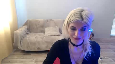 sexybeatriice online show from March 24, 2026, 7:24 am