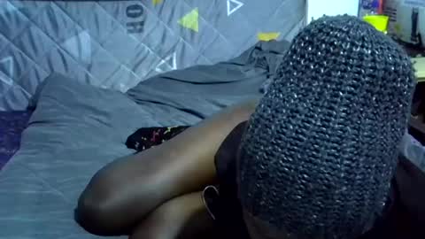 sexybeiby1 online show from July 13, 2026, 3:37 pm