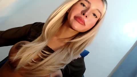 Snapshot of sexybite1 chatting on February 10, 2025, 10:53 am Seraphina Blaze online show from February 10, 2025, 10:53 am