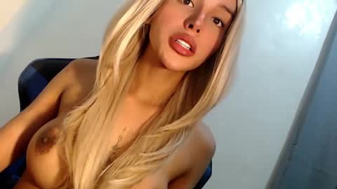 Snapshot of sexybite1 chatting on February 25, 2025, 10:58 am Seraphina Blaze online show from February 25, 2025, 10:58 am