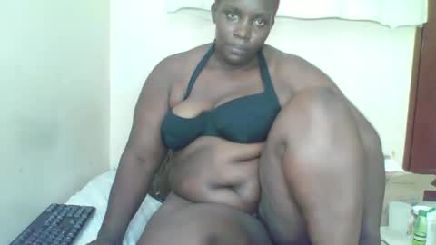 Snapshot of sexyblackberry7 chatting on May 28, 2026, 7:11 pm MAUREEN online show from May 28, 2026, 7:11 pm