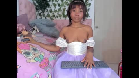 sofia online show from December 10, 2024, 10:26 pm