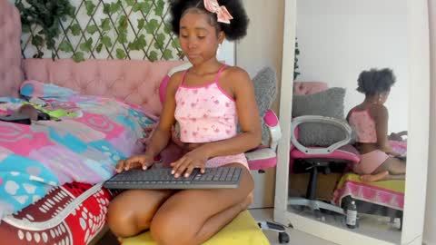 sofia online show from December 28, 2024, 1:28 pm