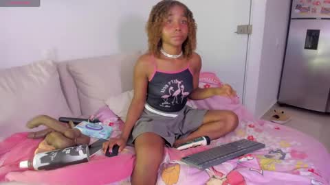 sofia online show from May 26, 2026, 5:47 am