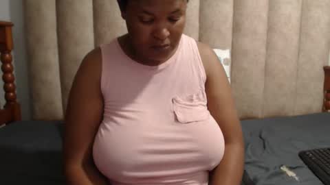 sexybustyxx online show from December 16, 2025, 6:29 am