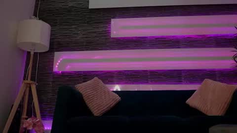 Celline online show from June 22, 2026, 3:25 am