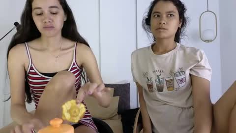 chanell and yina online show from May 8, 2026, 1:38 pm