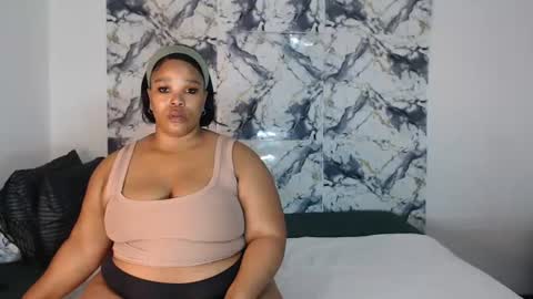SEXYCHILL online show from June 15, 2026, 9:39 pm